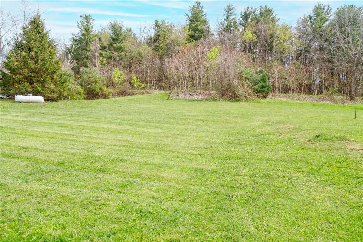 9249 Sweet Annie DR - Photo 28