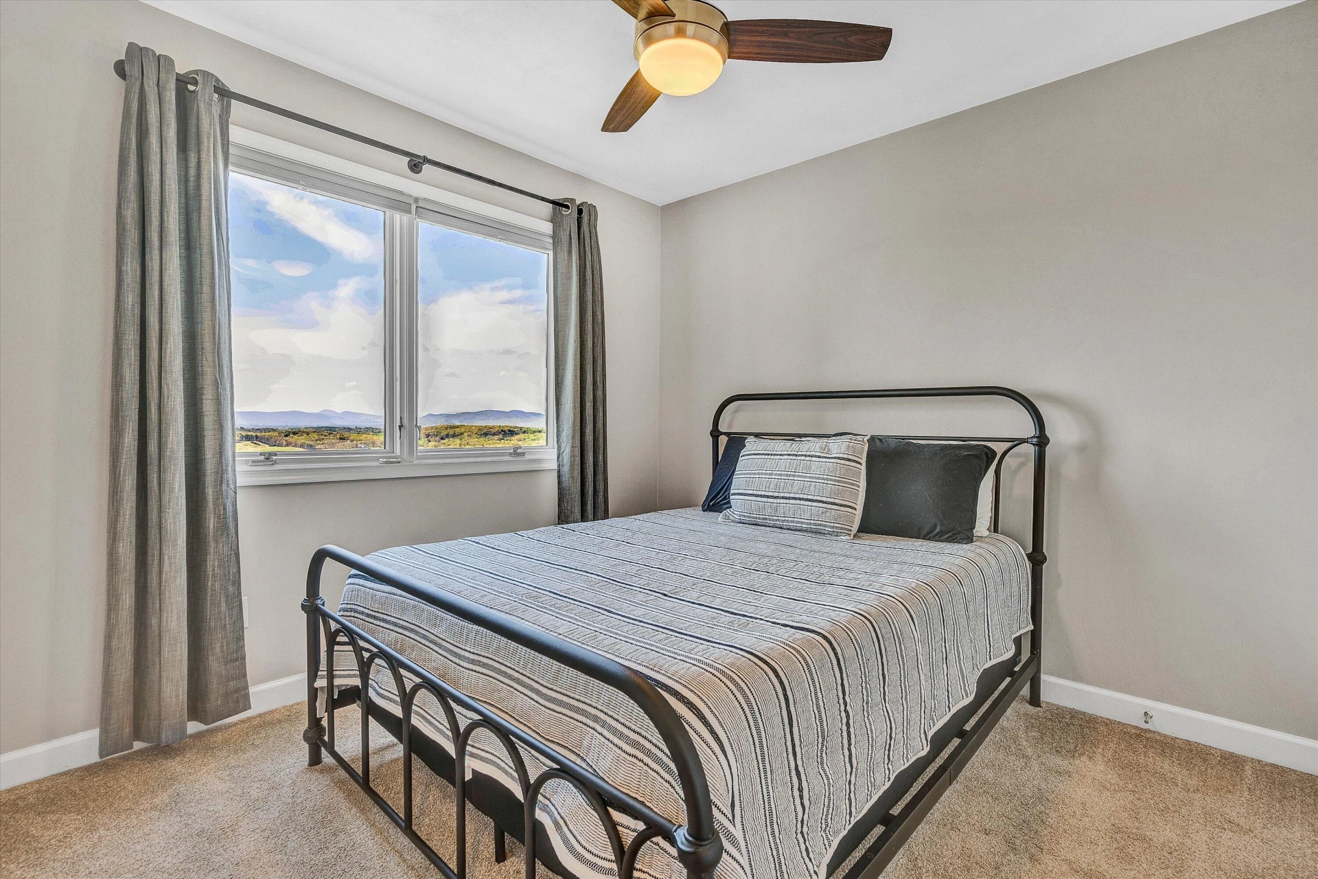 4510 Windy Gap DR - Photo 48