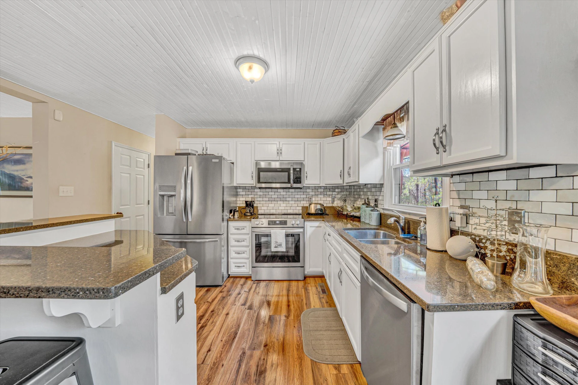 177 Stephens DR - Photo 17