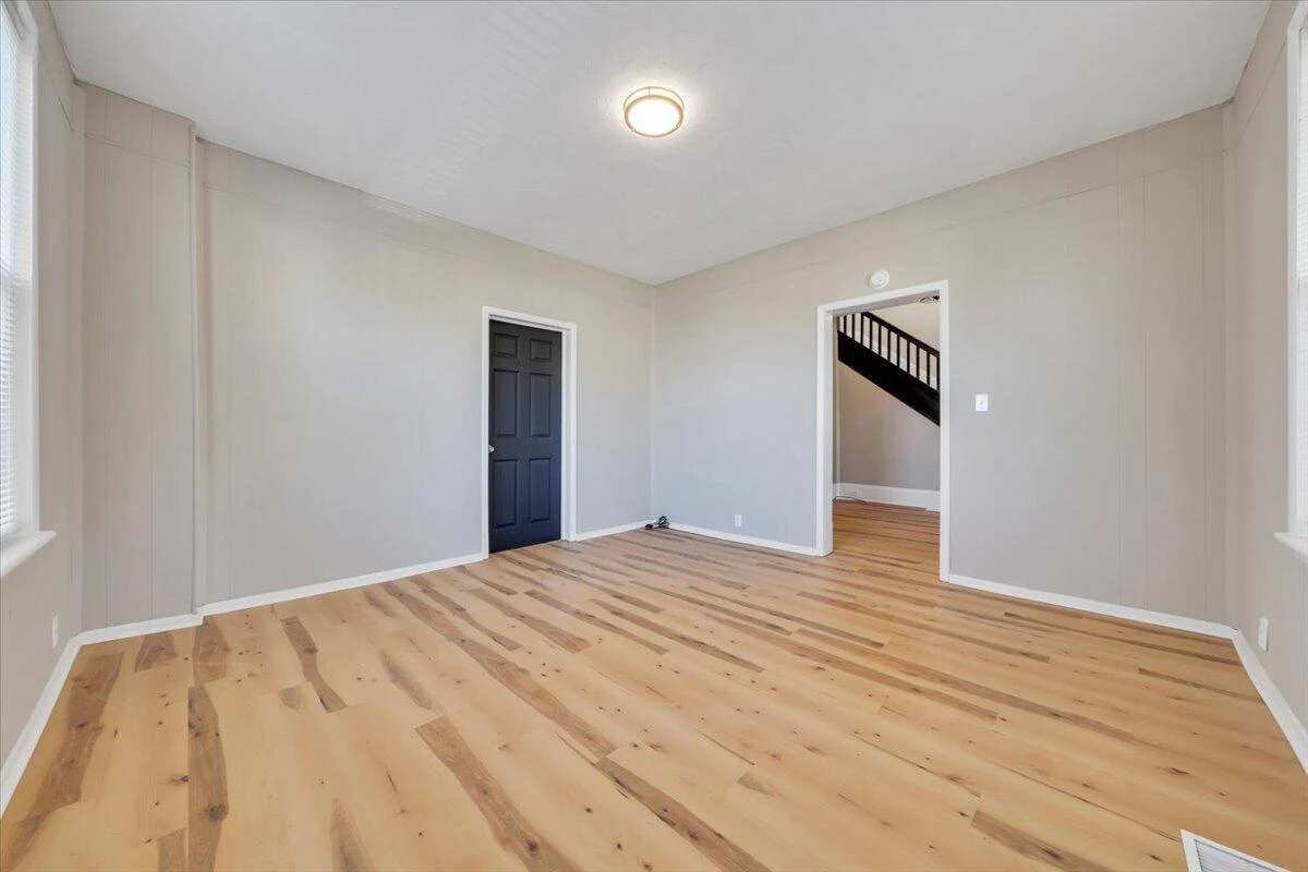 922 11Th ST - Photo 13