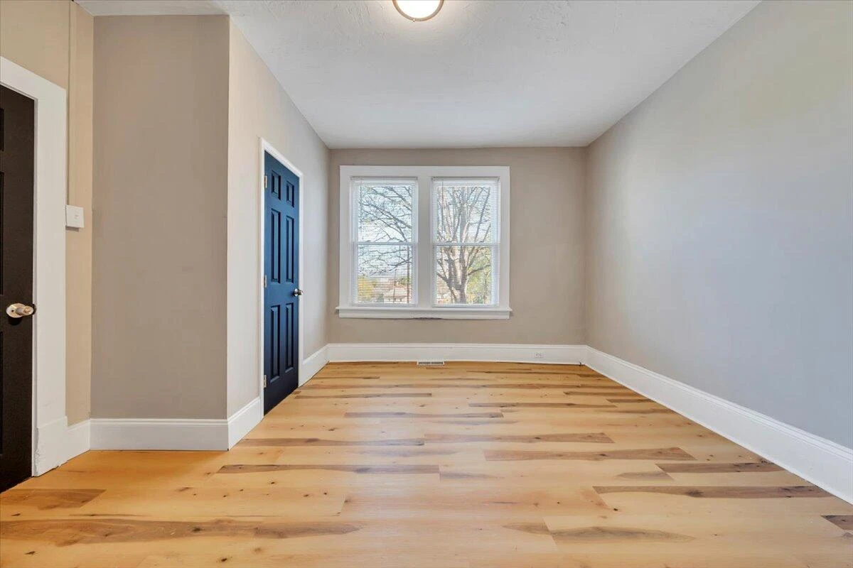 922 11Th ST - Photo 16