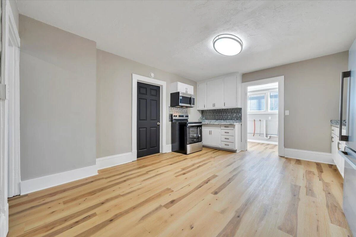 922 11Th ST - Photo 21