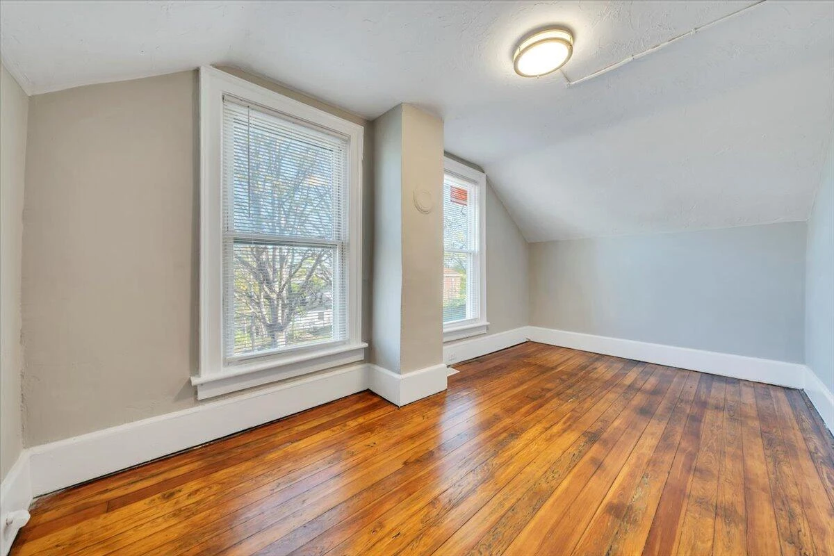 922 11Th ST - Photo 34