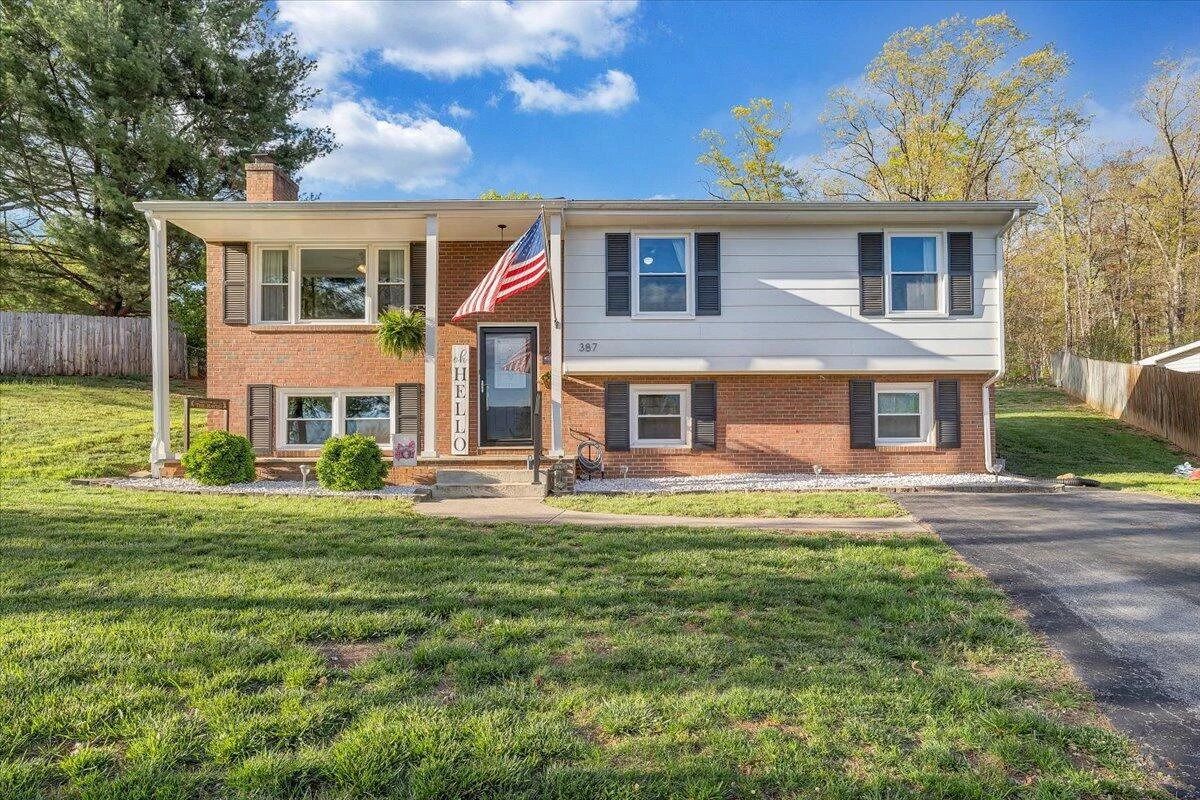 387 Ivie CIR - Photo 46