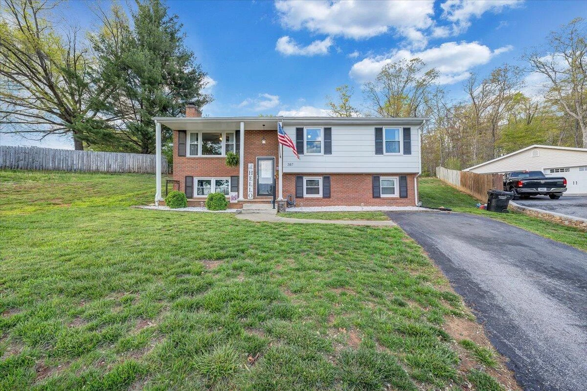 387 Ivie CIR - Photo 47