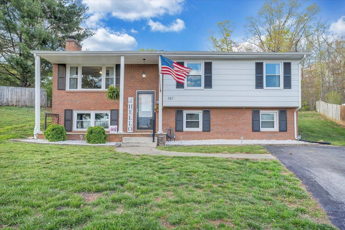 387 Ivie CIR - Photo 50