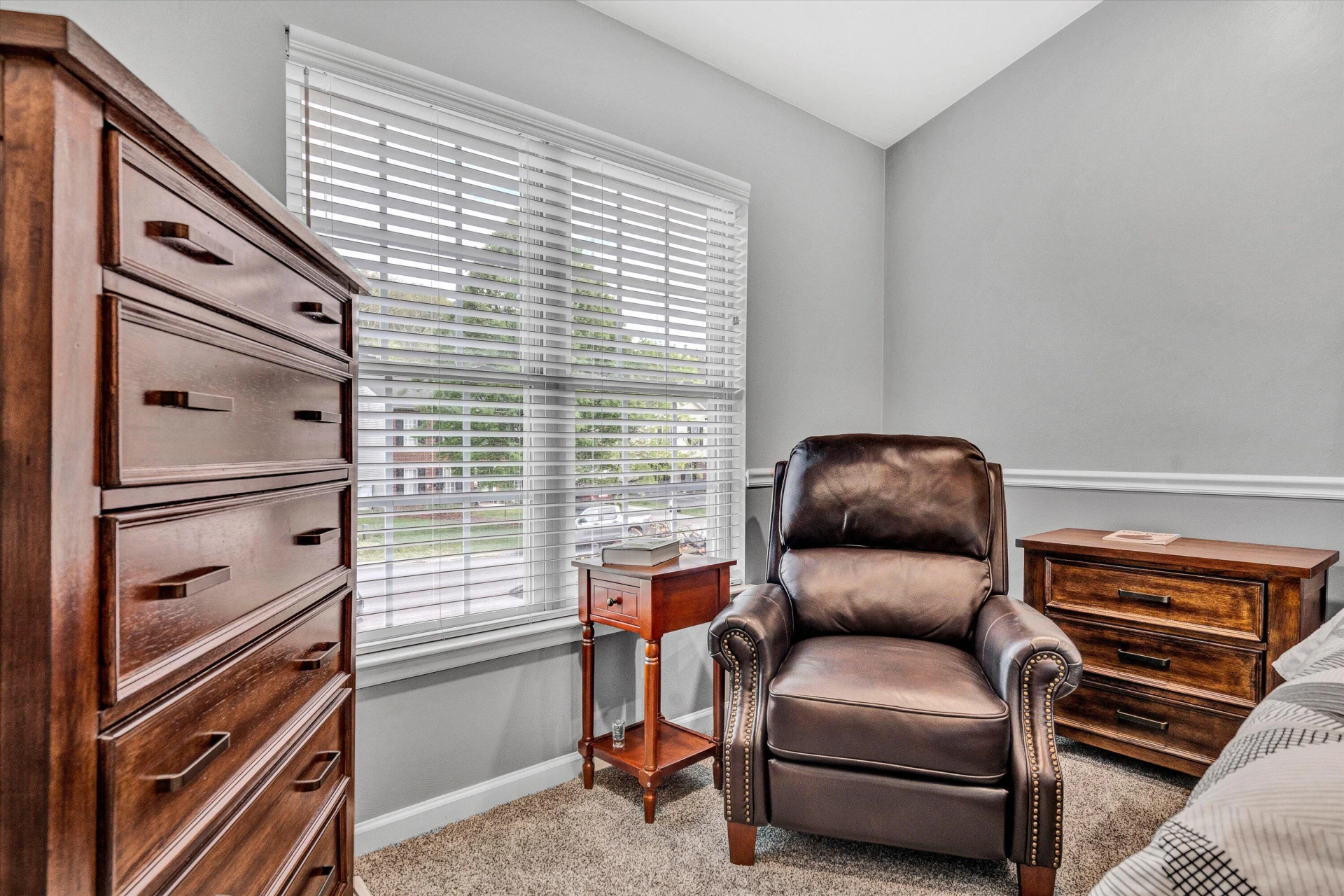 4838 HORSEMAN DR - Photo 10