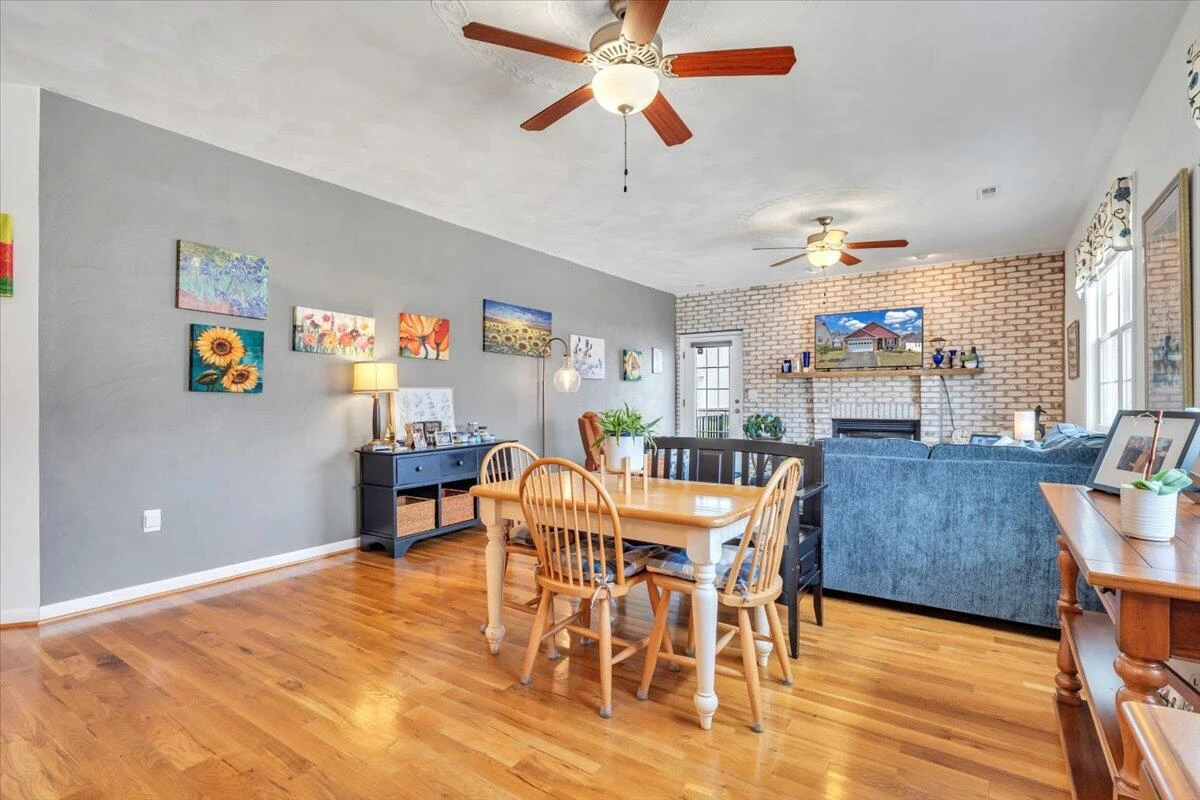 28 Primrose CT - Photo 14