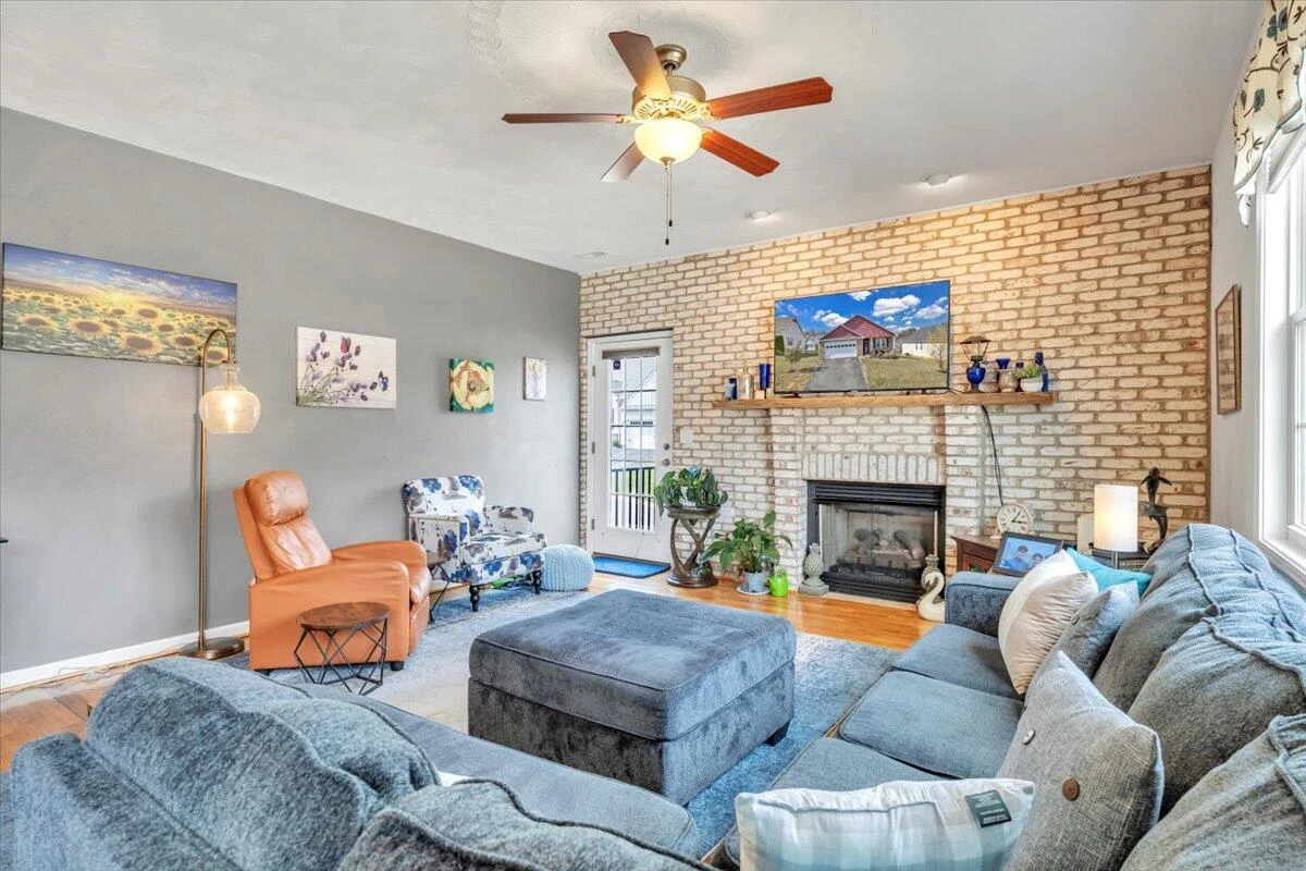 28 Primrose CT - Photo 18