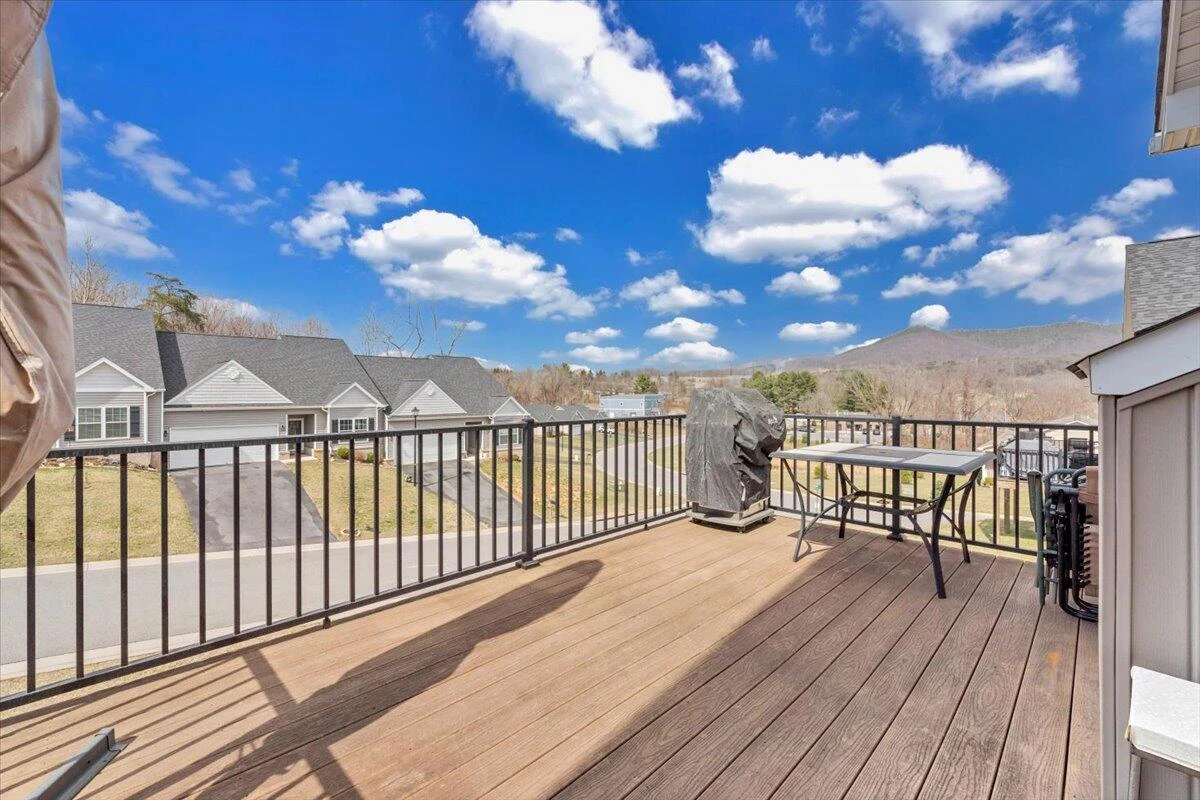 28 Primrose CT - Photo 32