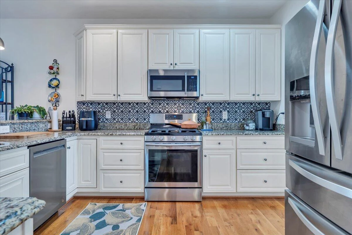 28 Primrose CT - Photo 9