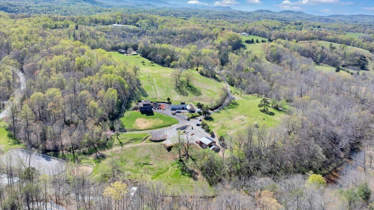 5396 Goodview RD - Photo 101