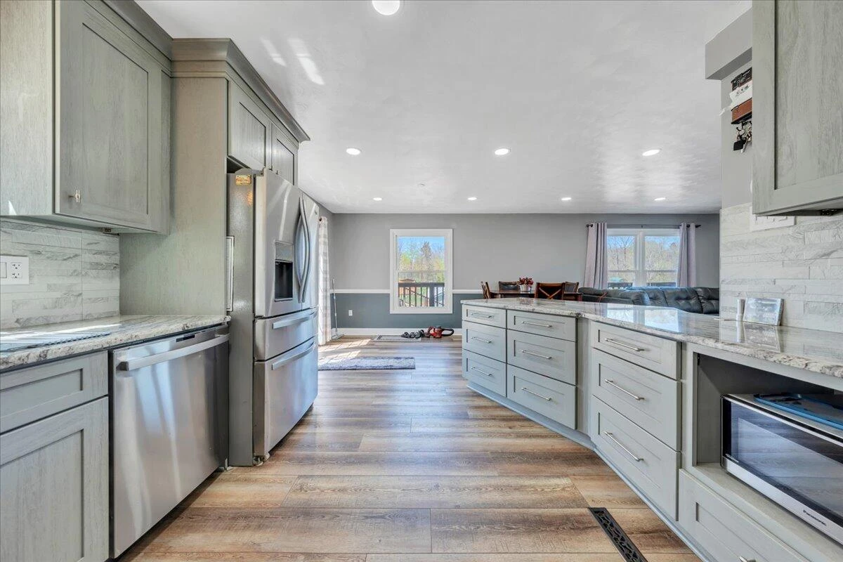 5396 Goodview RD - Photo 11