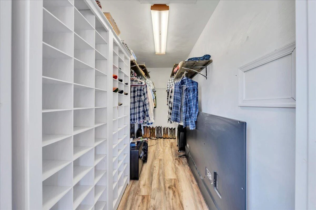 5396 Goodview RD - Photo 18