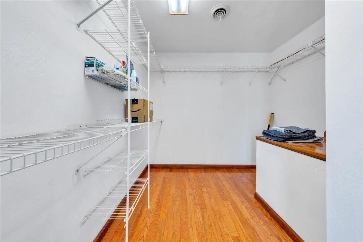 5396 Goodview RD - Photo 25