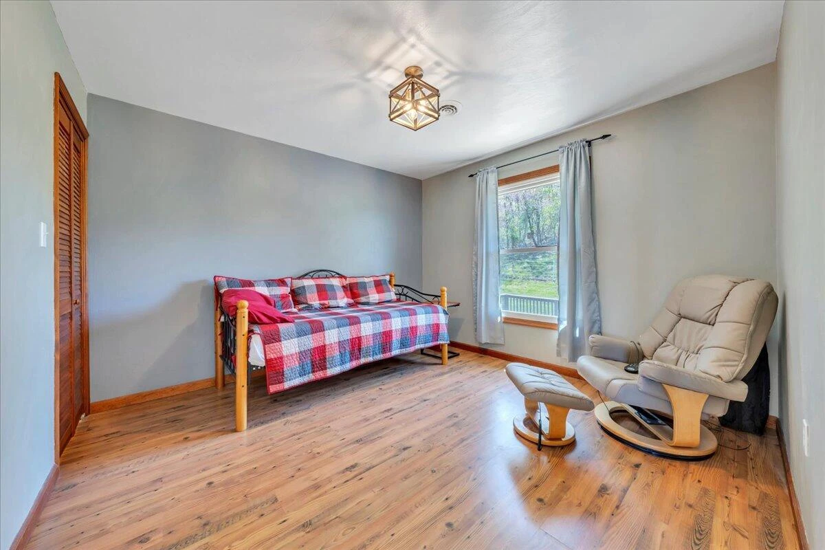 5396 Goodview RD - Photo 28