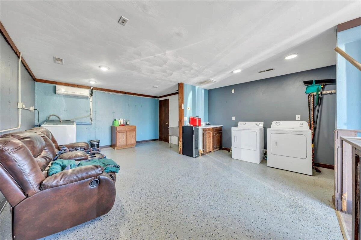 5396 Goodview RD - Photo 49