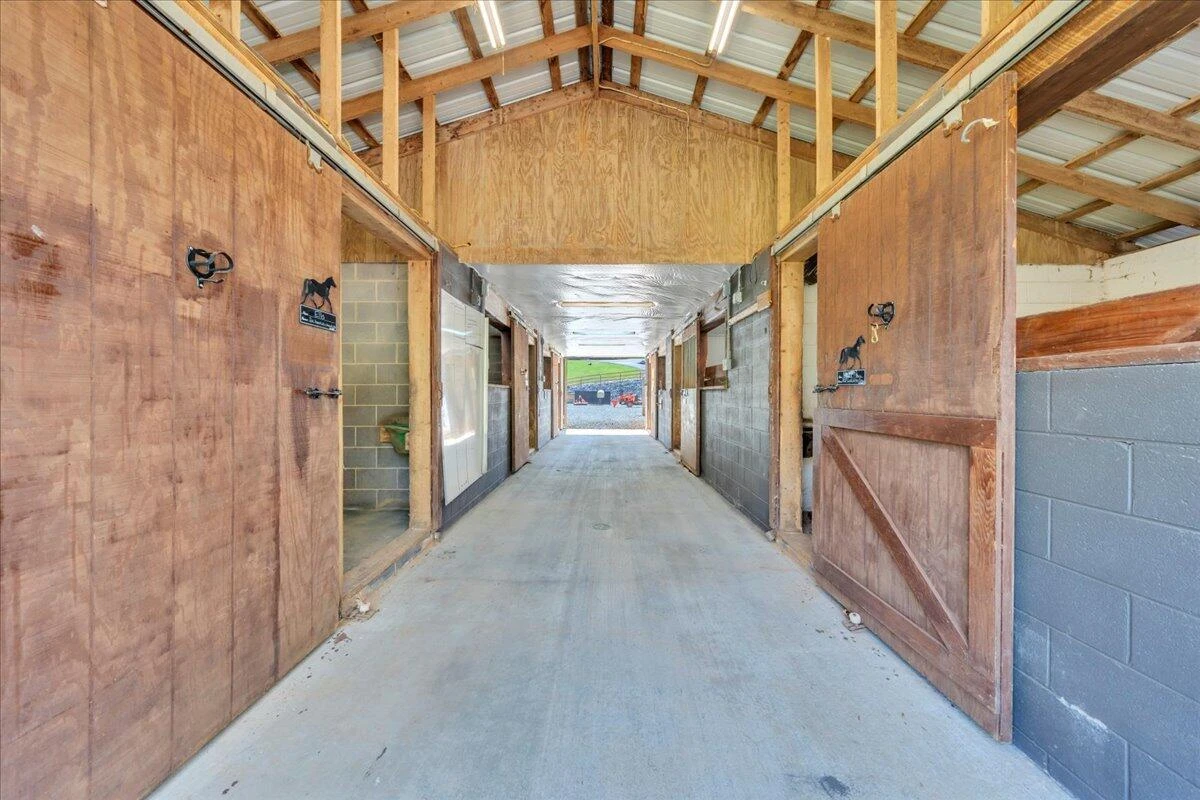 5396 Goodview RD - Photo 65