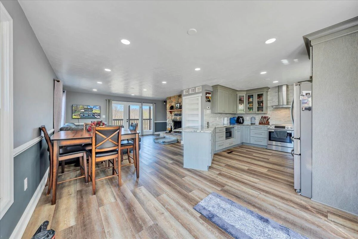 5396 Goodview RD - Photo 9