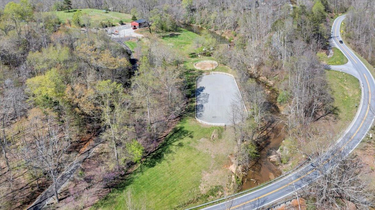 5396 Goodview RD - Photo 96