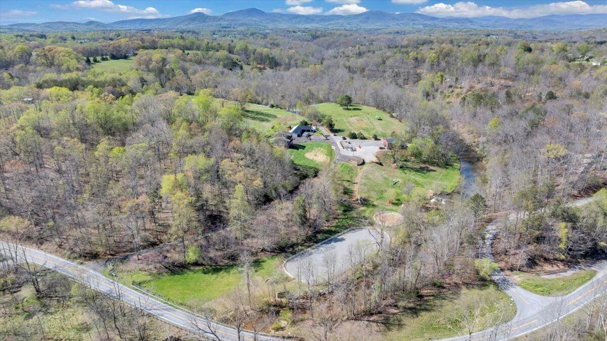 5396 Goodview RD - Photo 98