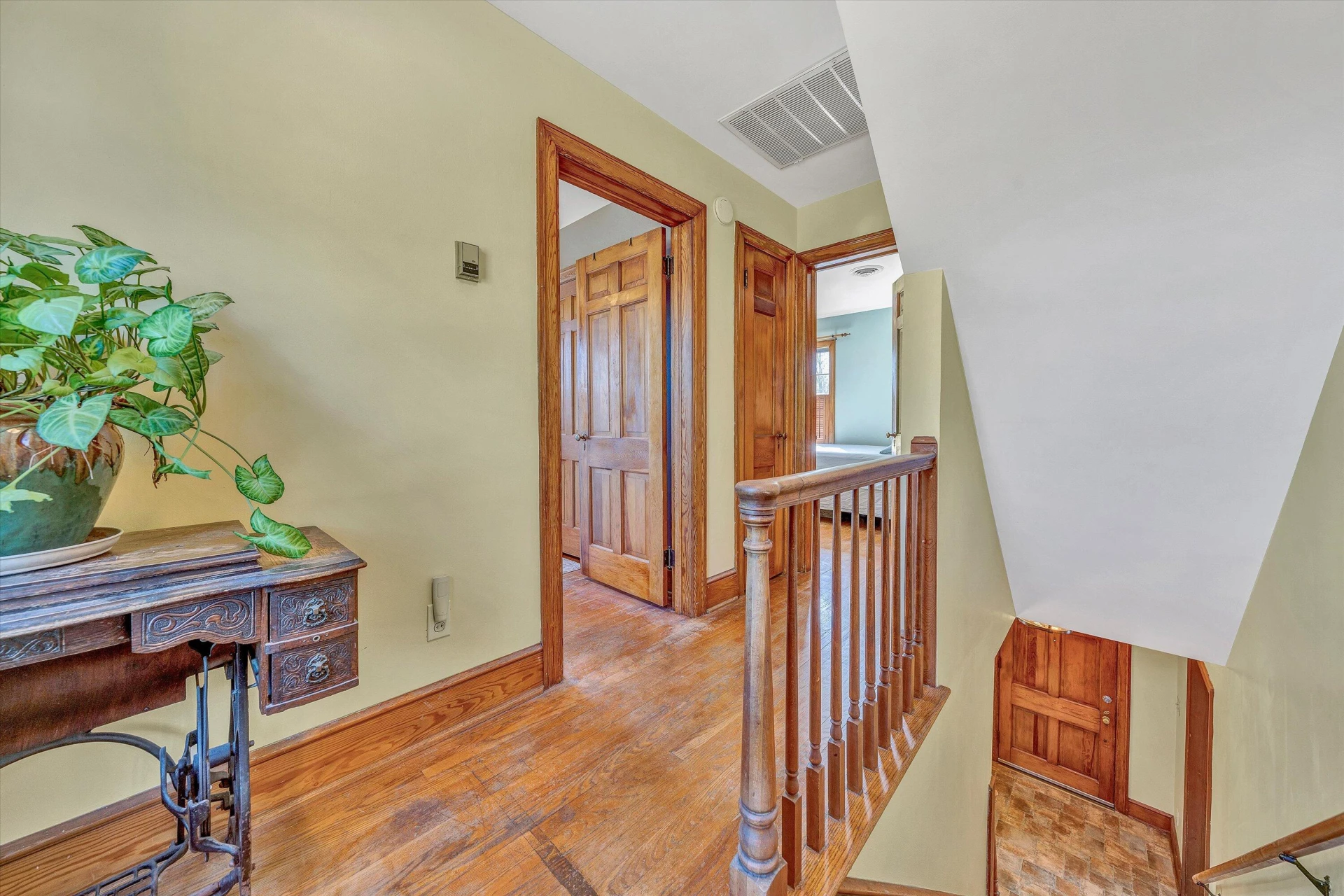 1112 Highland RD - Photo 20