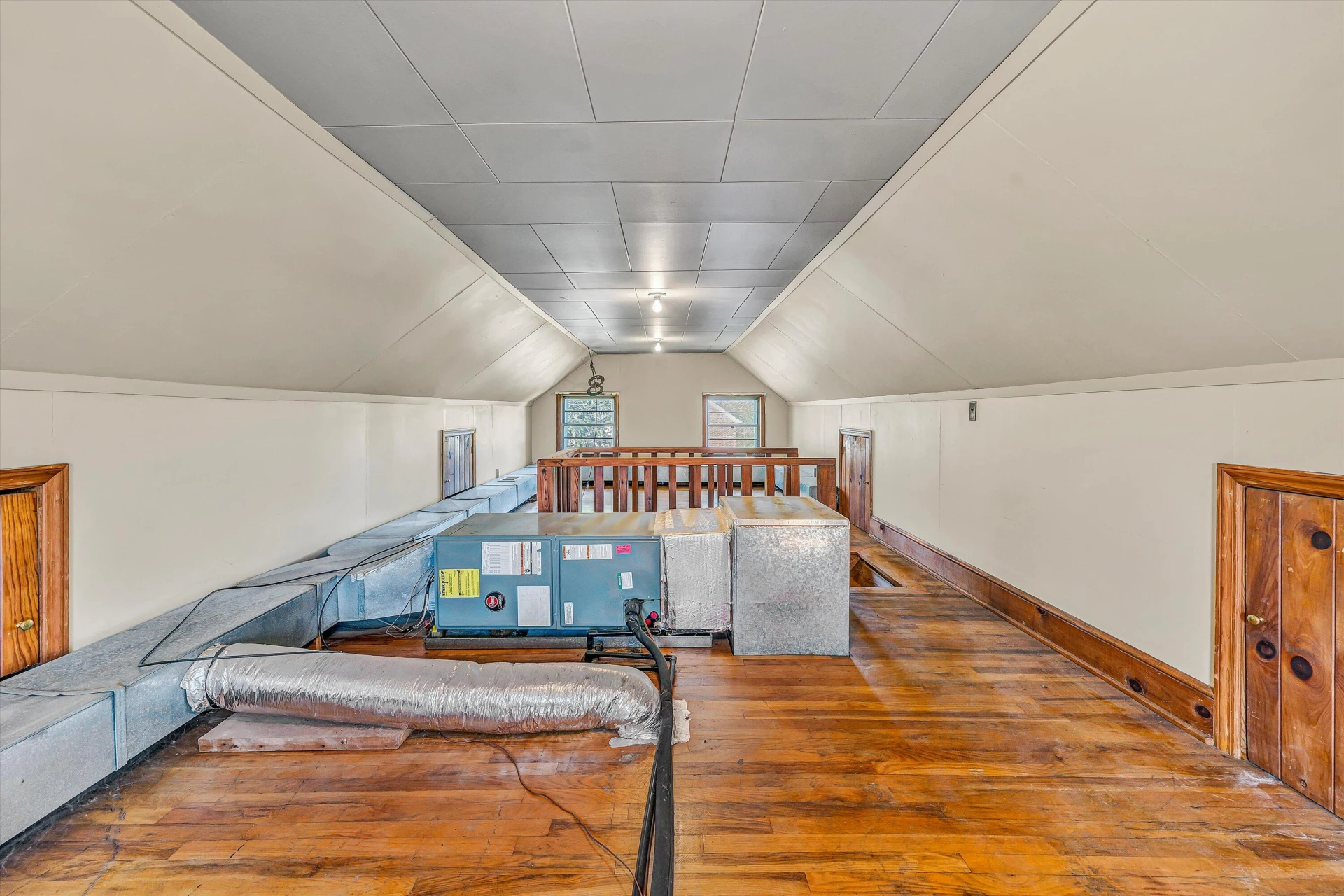 1112 Highland RD - Photo 26