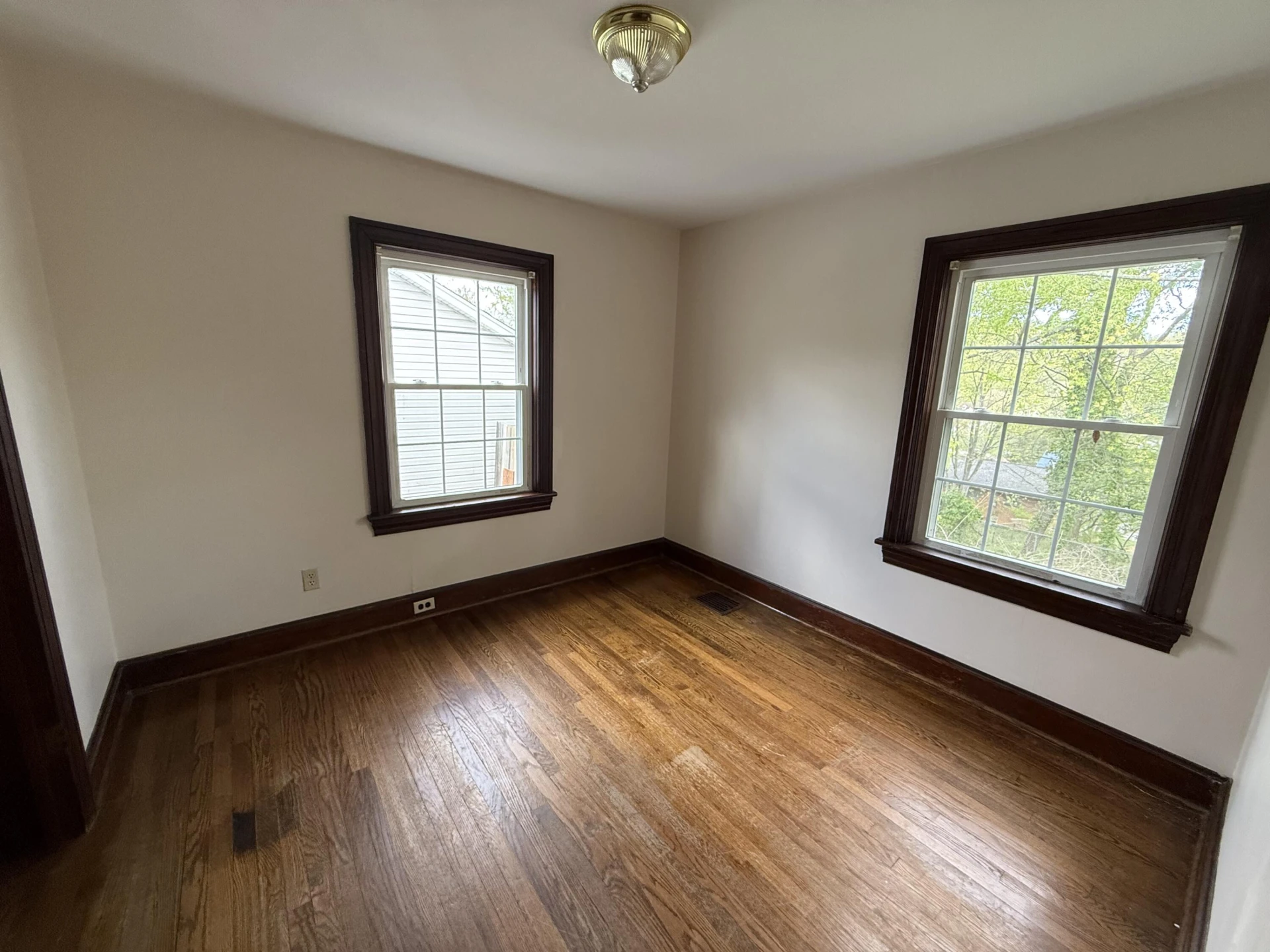 3426 GARDEN CITY BLVD - Photo 8