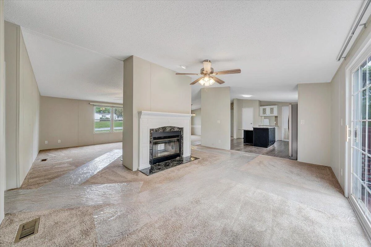 247 High Point RD - Photo 10