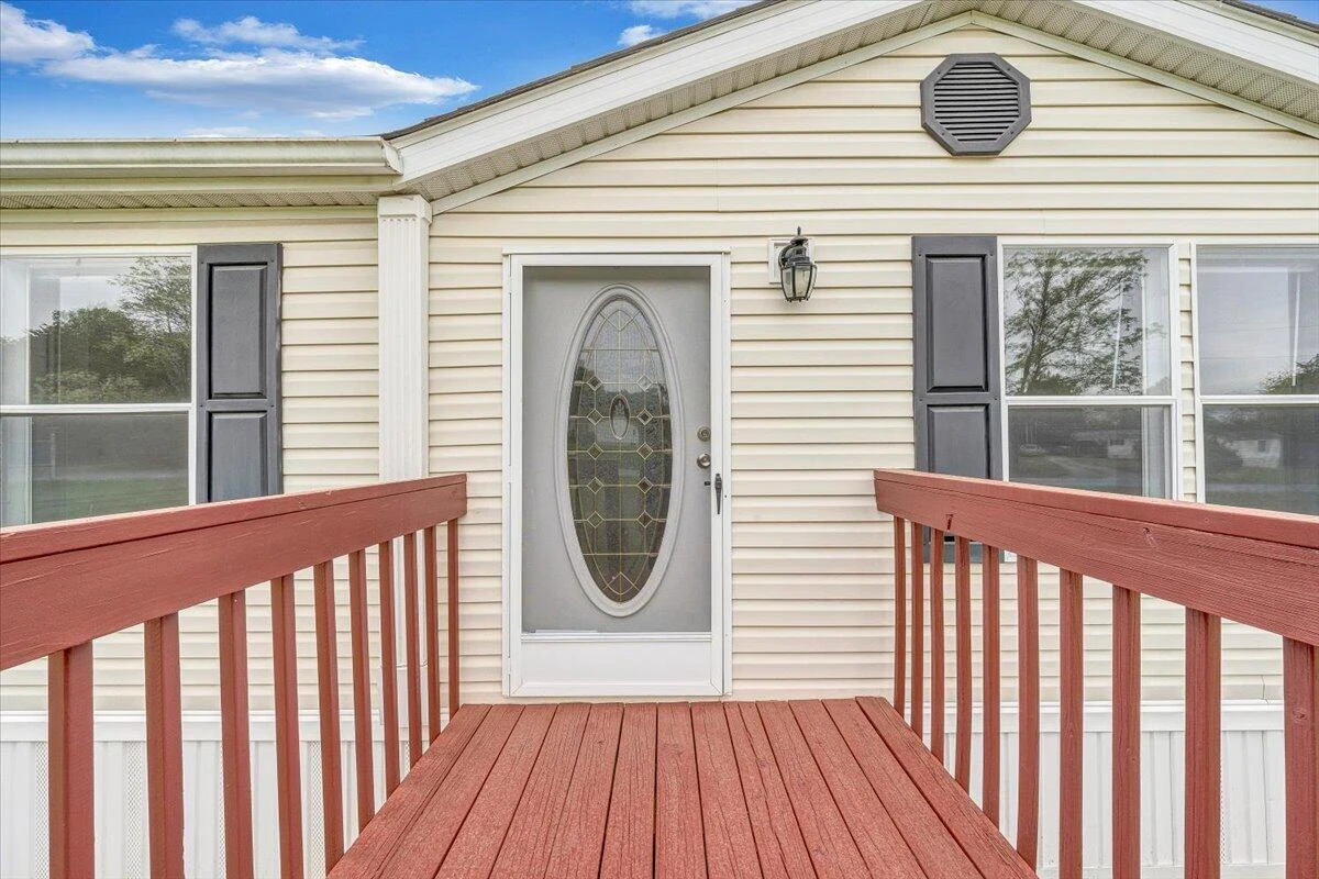 247 High Point RD - Photo 2