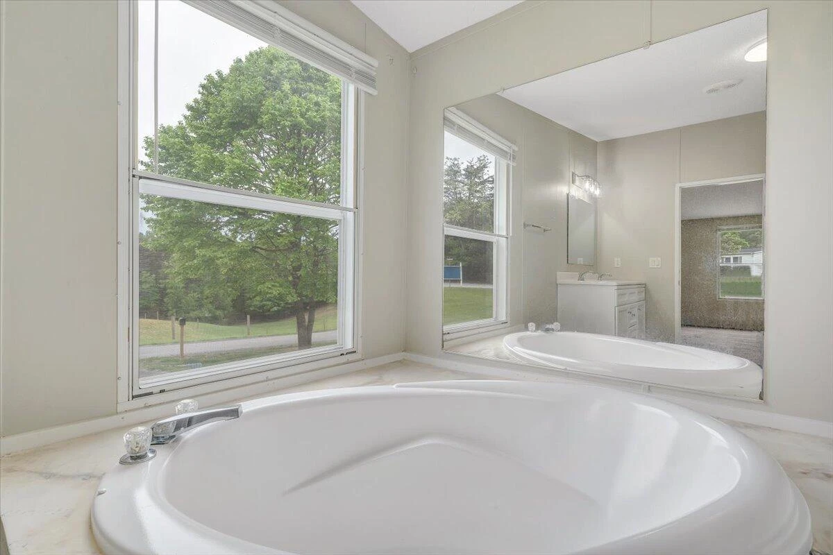 247 High Point RD - Photo 24