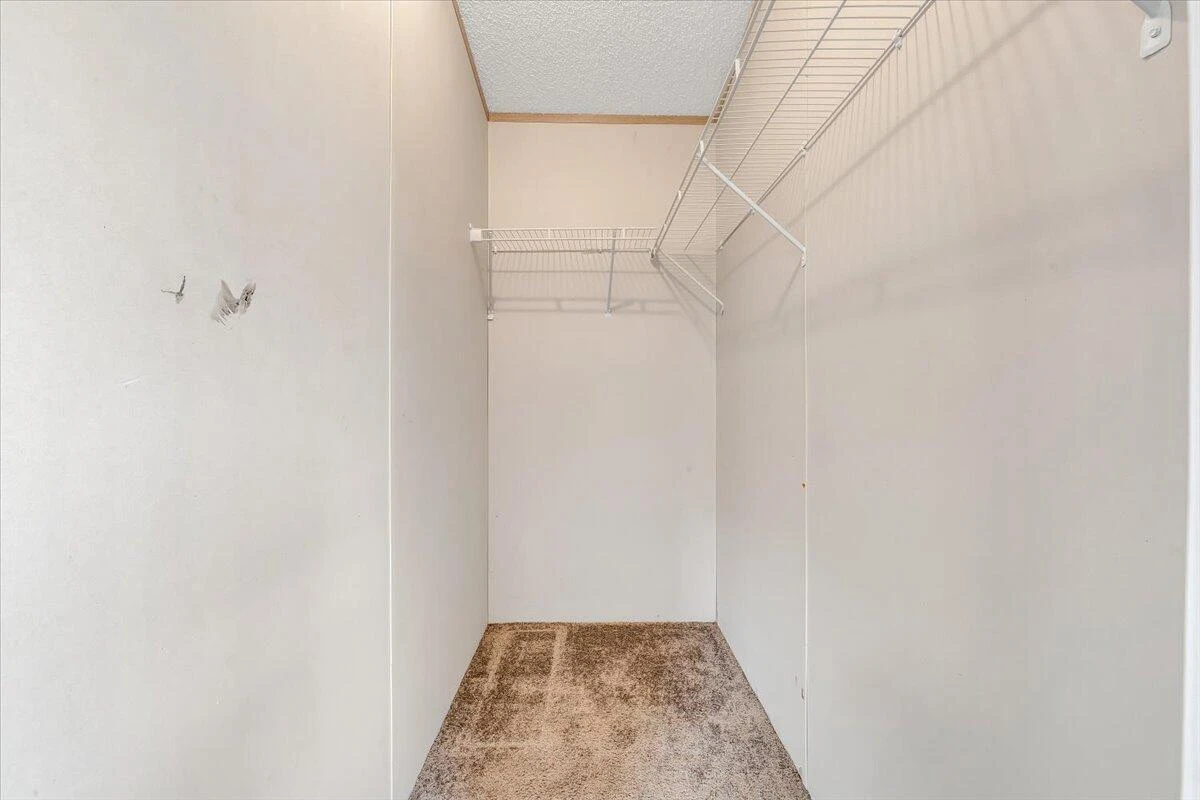 247 High Point RD - Photo 28