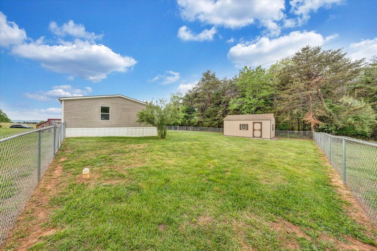 247 High Point RD - Photo 41