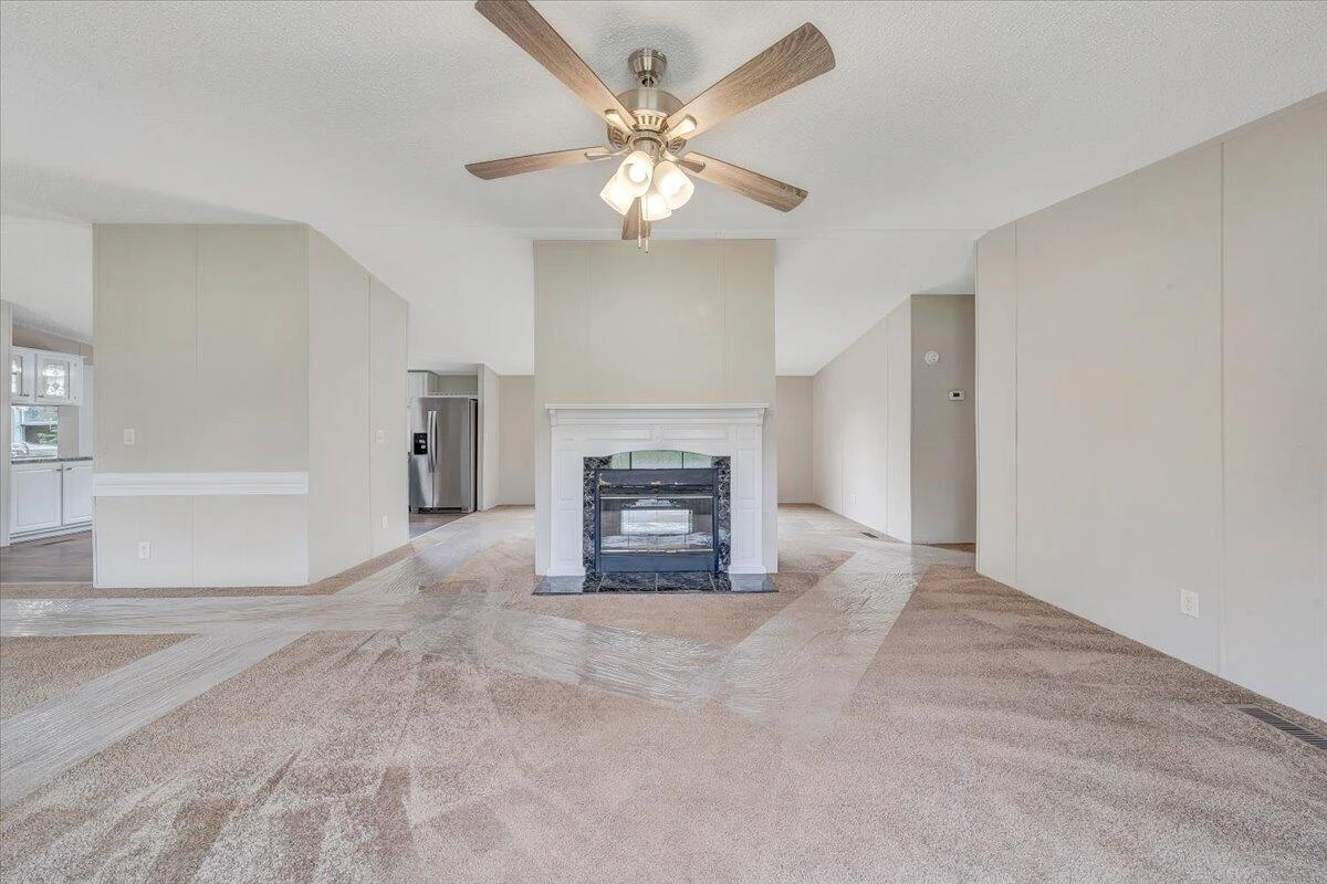247 High Point RD - Photo 7