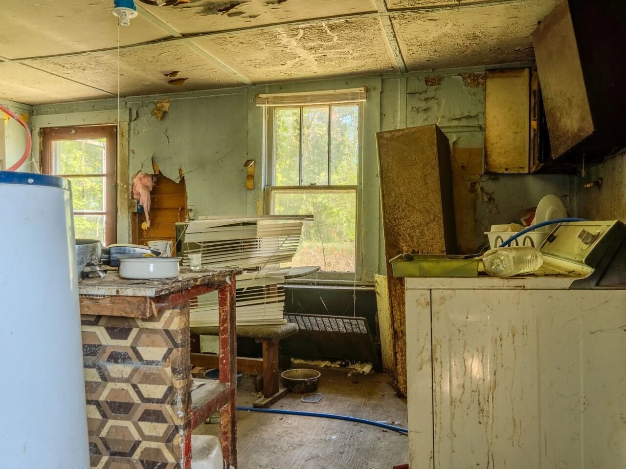216 Chapman ST - Photo 4