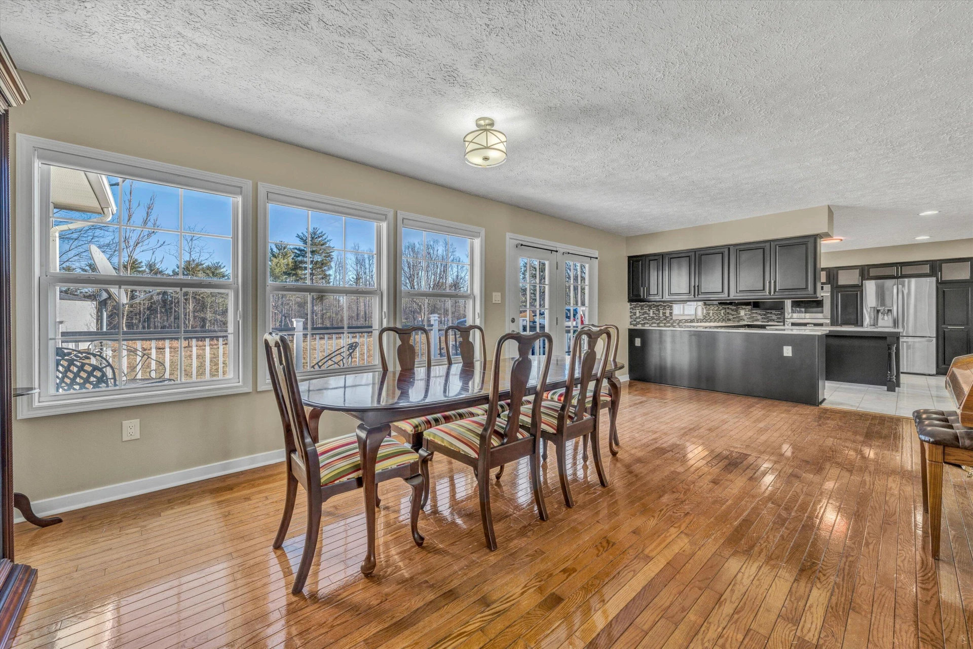 35 Middle Ridge DR - Photo 15