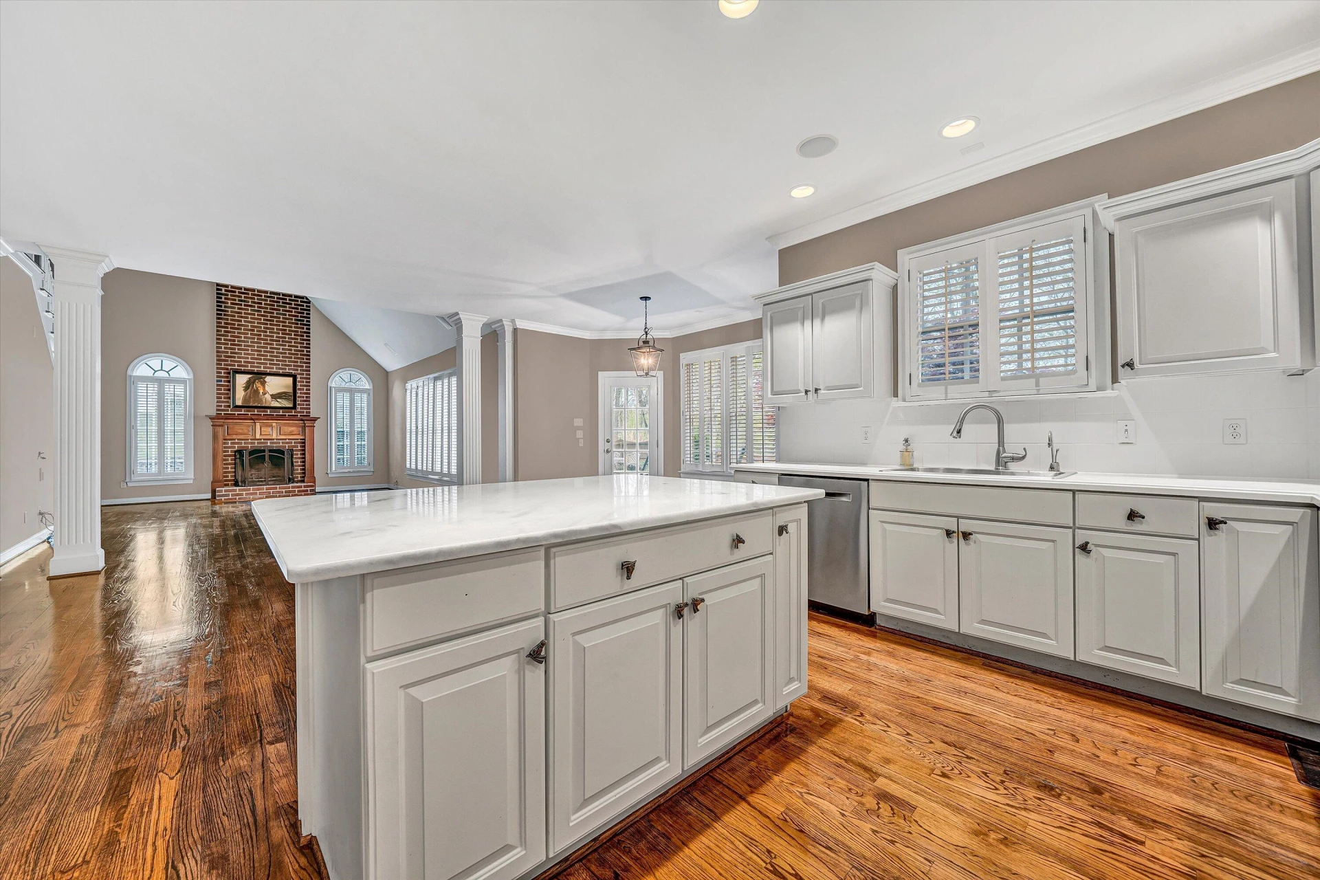 5832 Salisbury DR - Photo 21