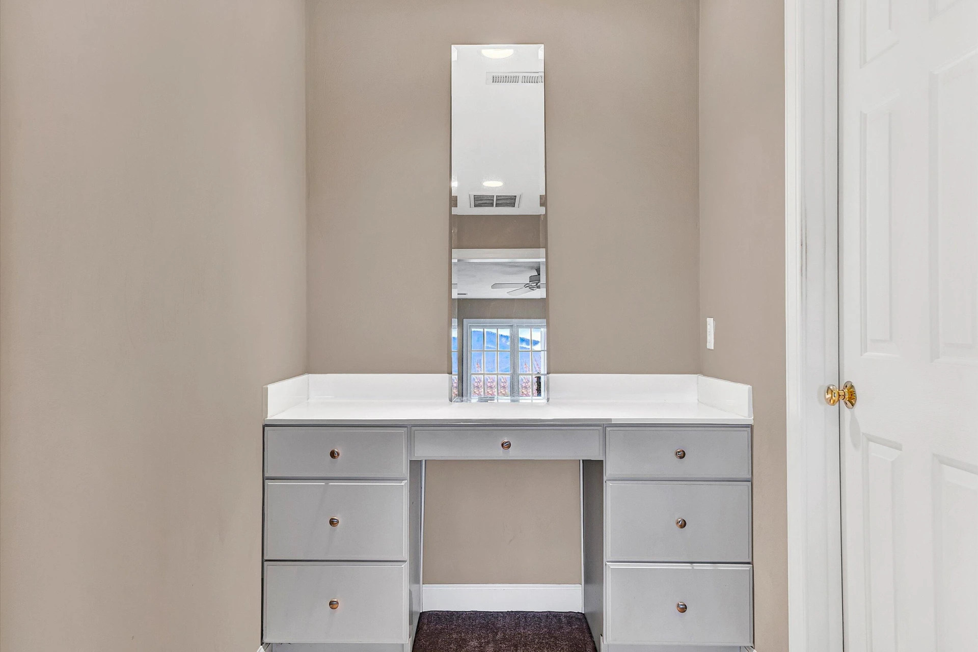 5832 Salisbury DR - Photo 43