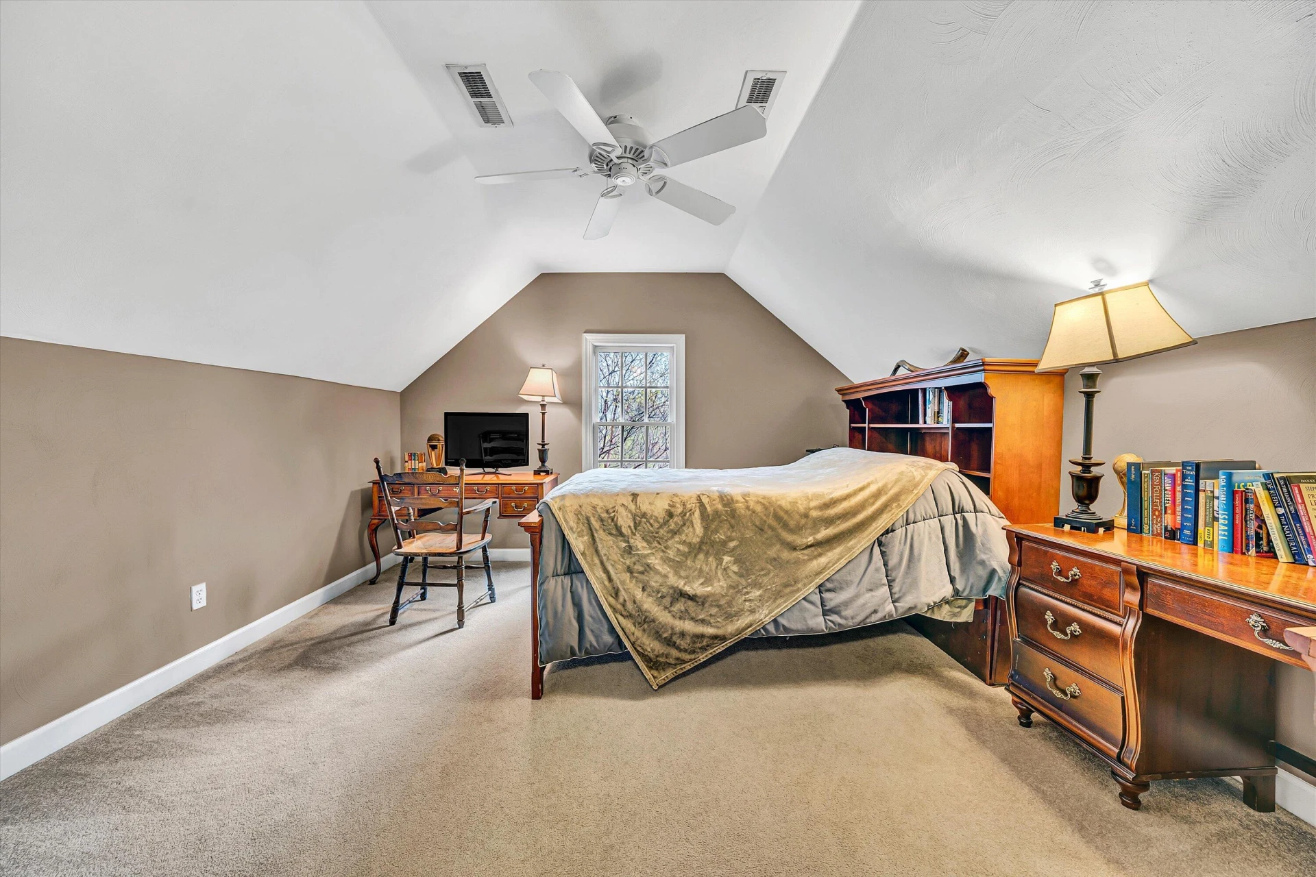 5832 Salisbury DR - Photo 49