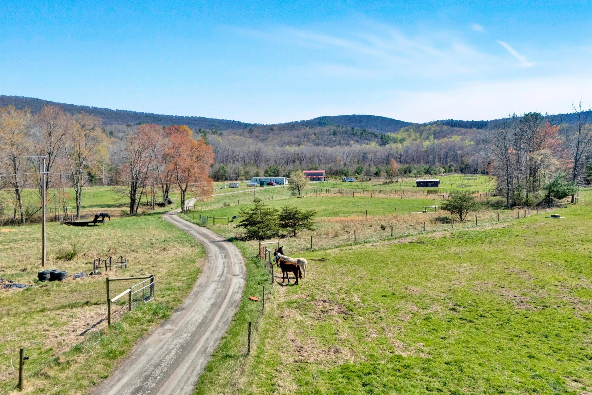 657 Meadows LN - Photo 22
