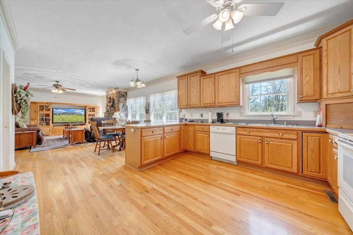 84 Braemar DR - Photo 19