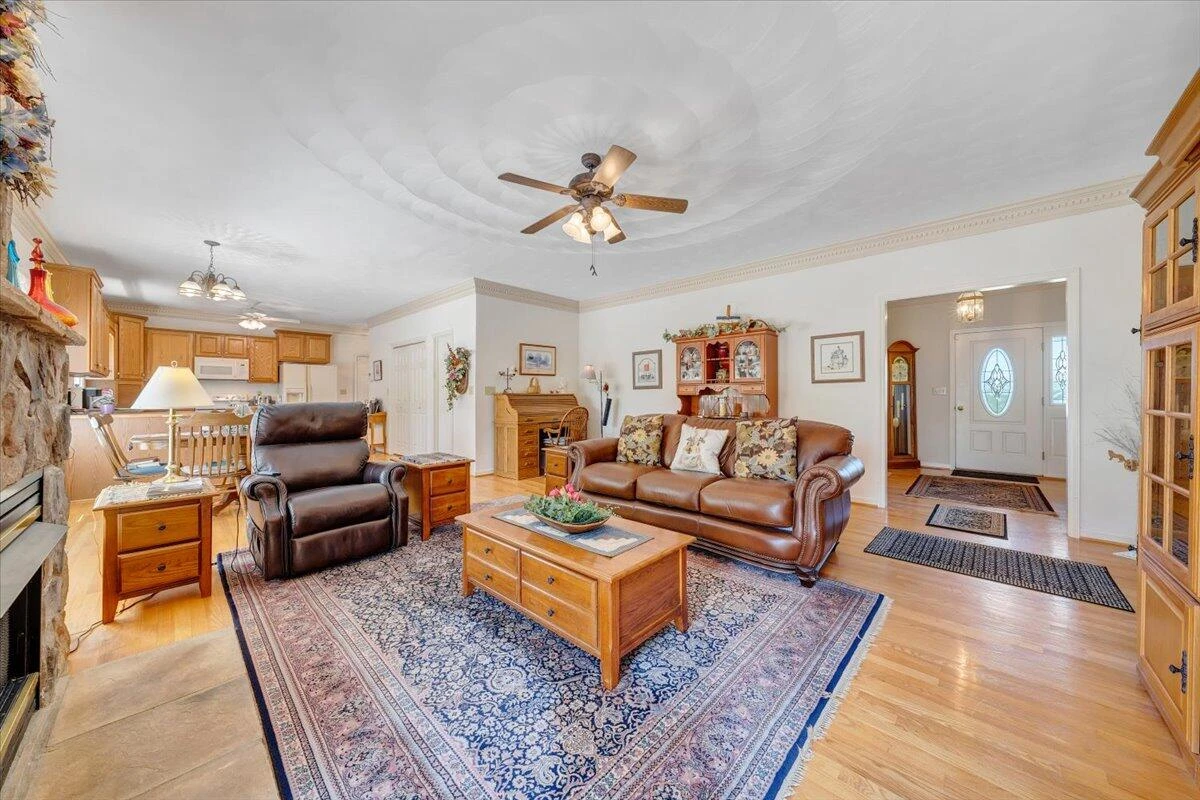 84 Braemar DR - Photo 27