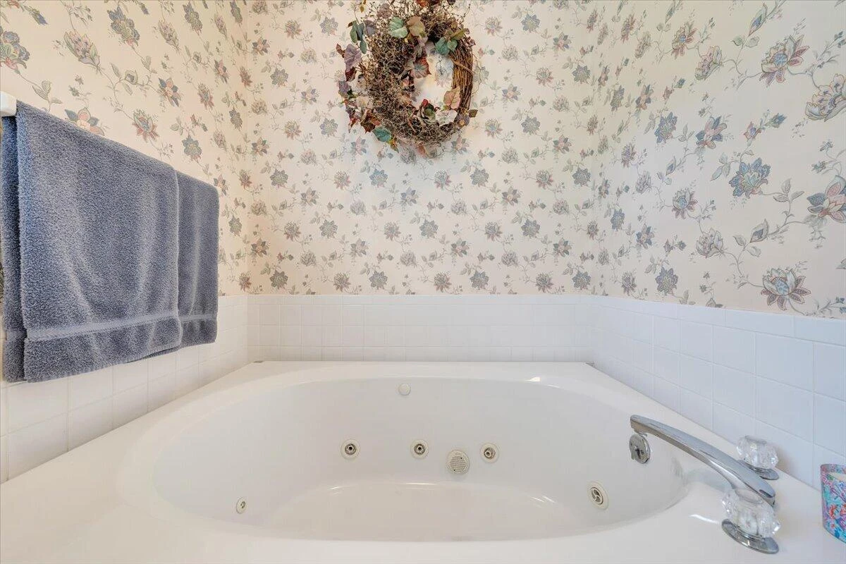 84 Braemar DR - Photo 34