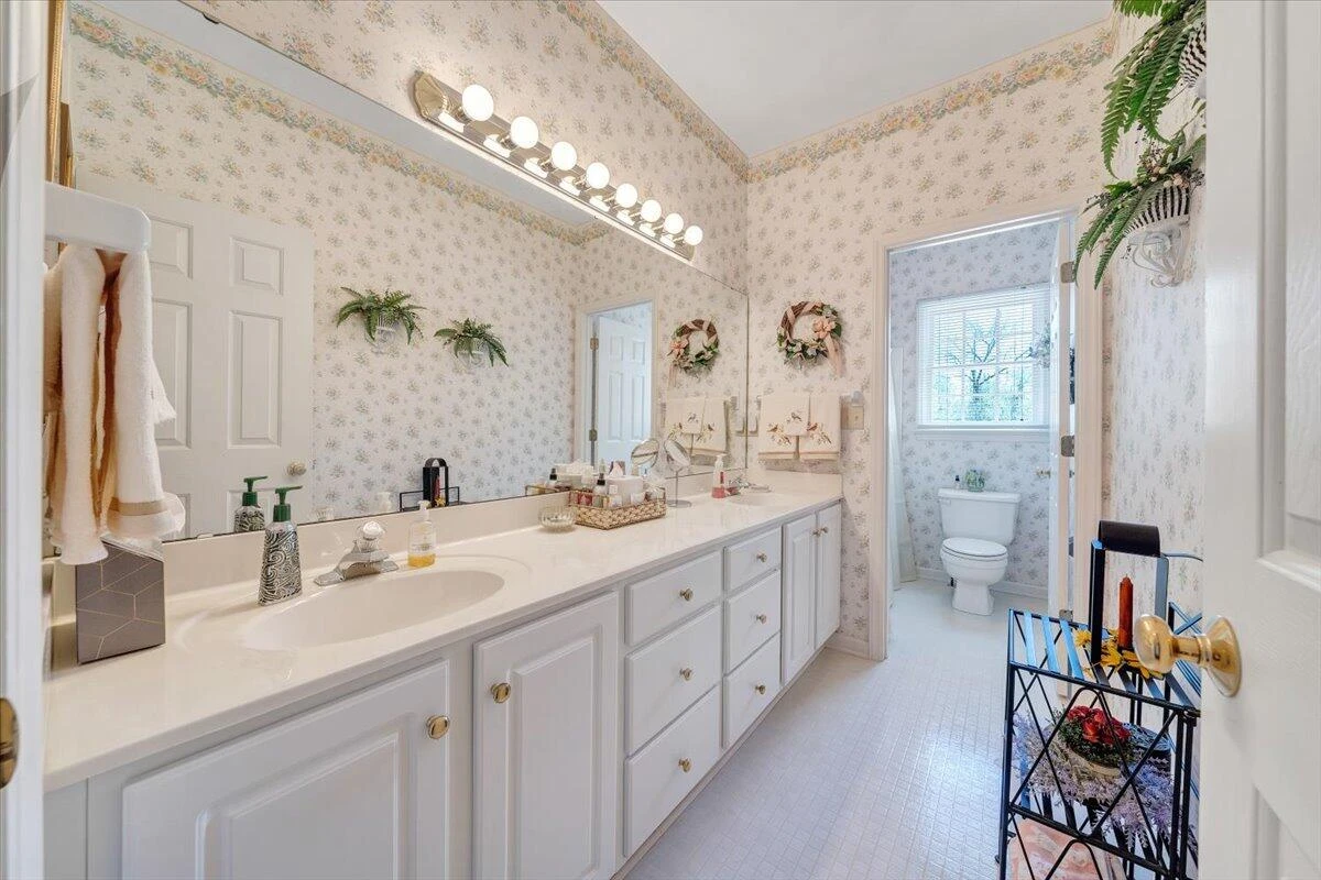 84 Braemar DR - Photo 38