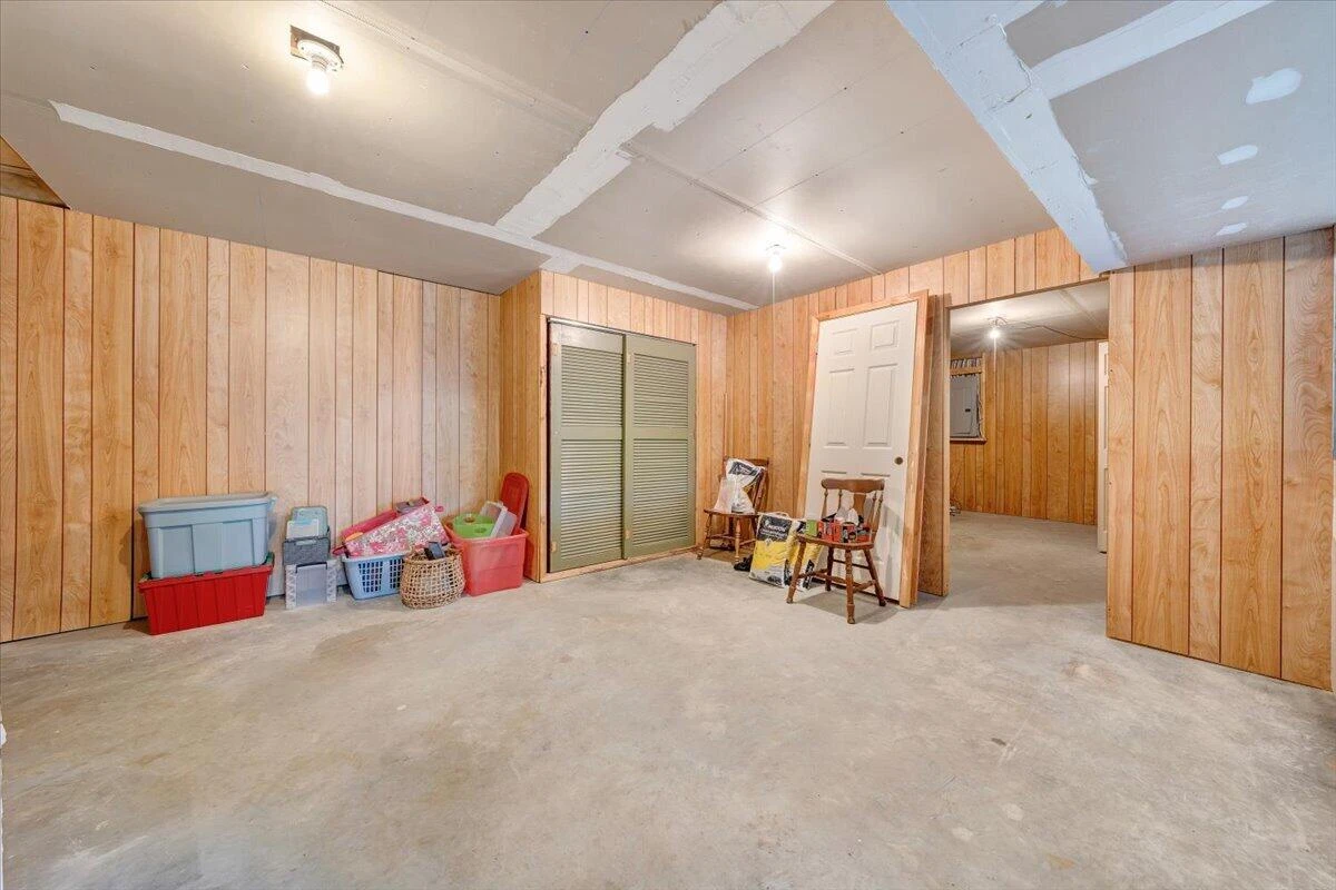 84 Braemar DR - Photo 40