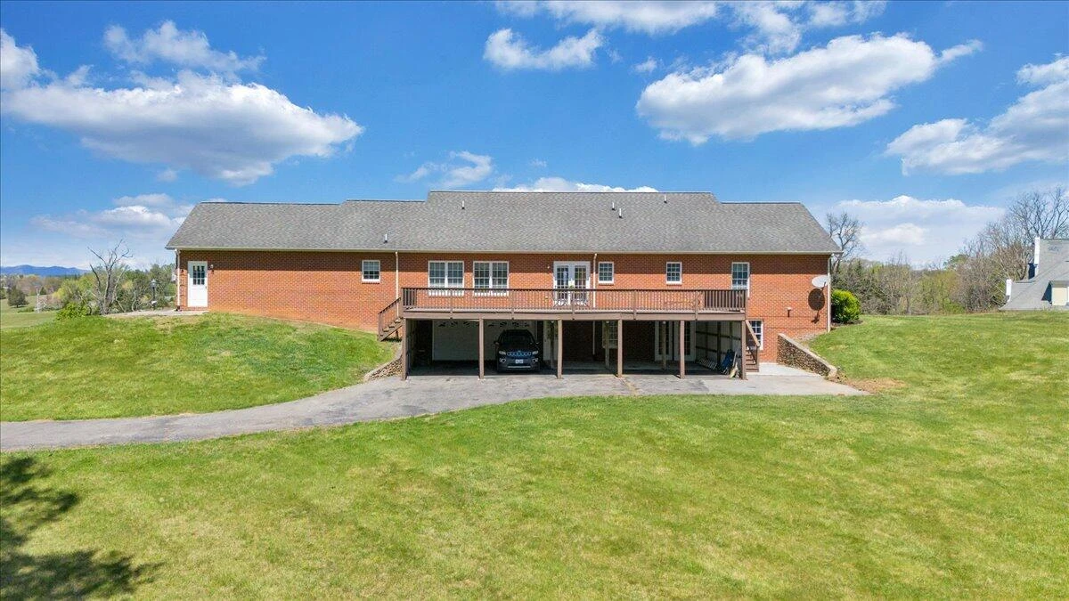 84 Braemar DR - Photo 60