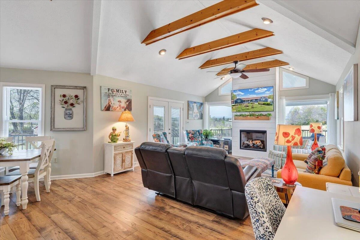 1657 Morgans Church RD - Photo 15