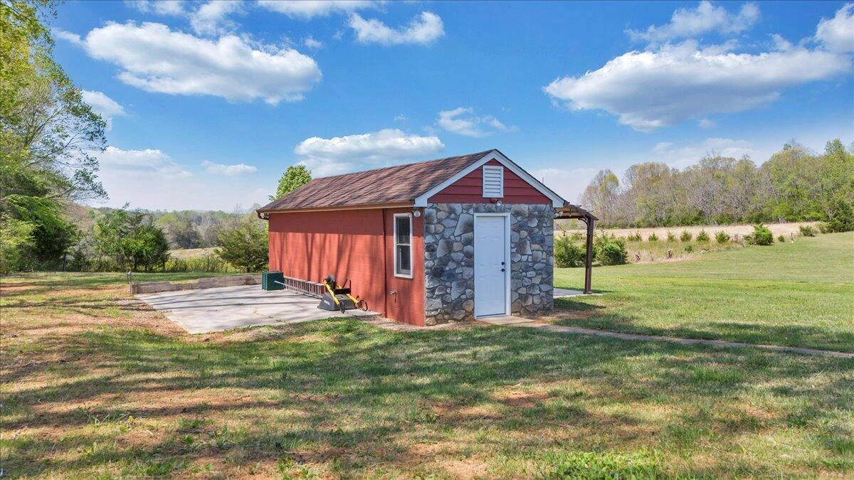1657 Morgans Church RD - Photo 99