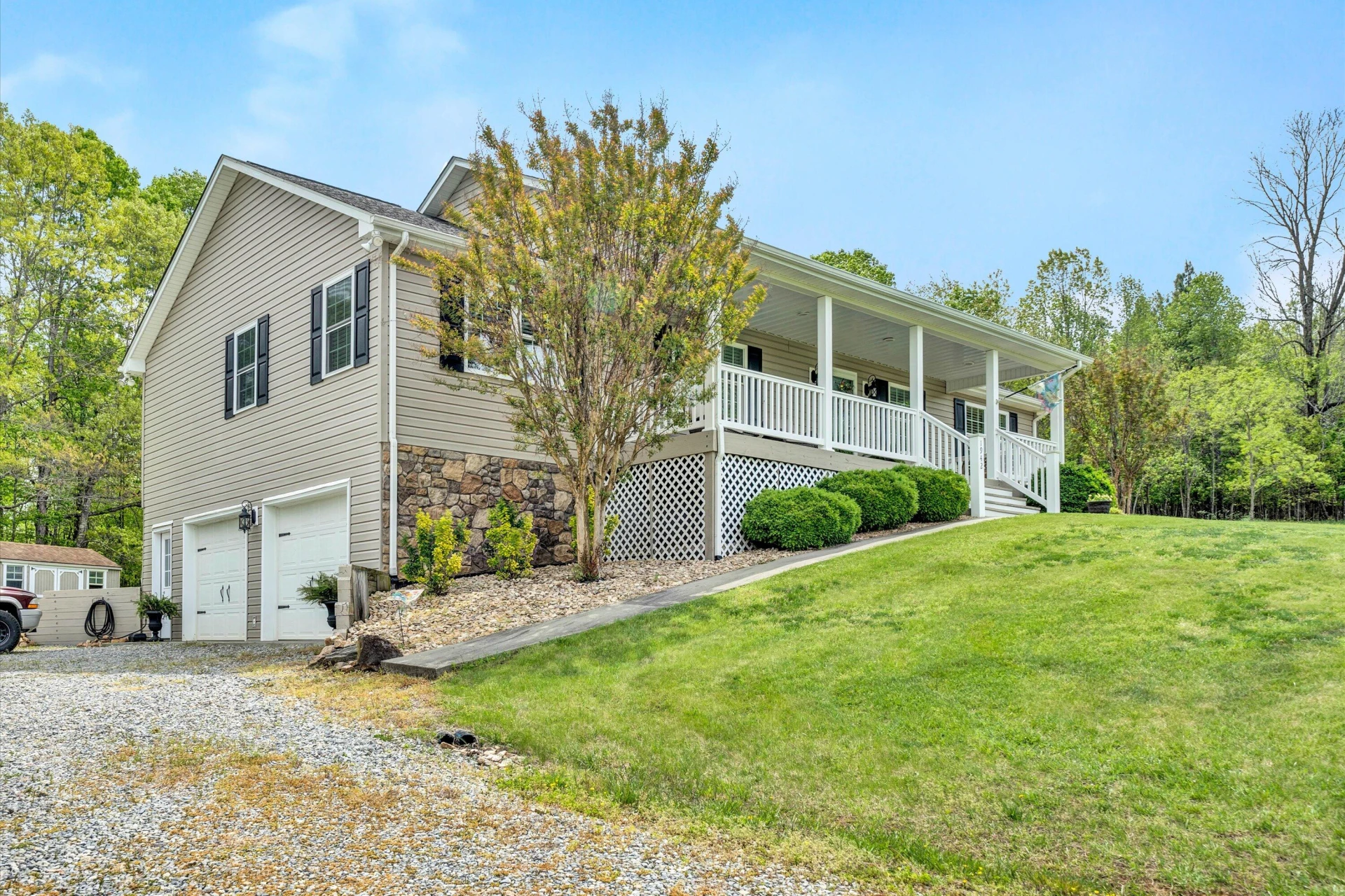 1942 Capital Hill RD - Photo 2
