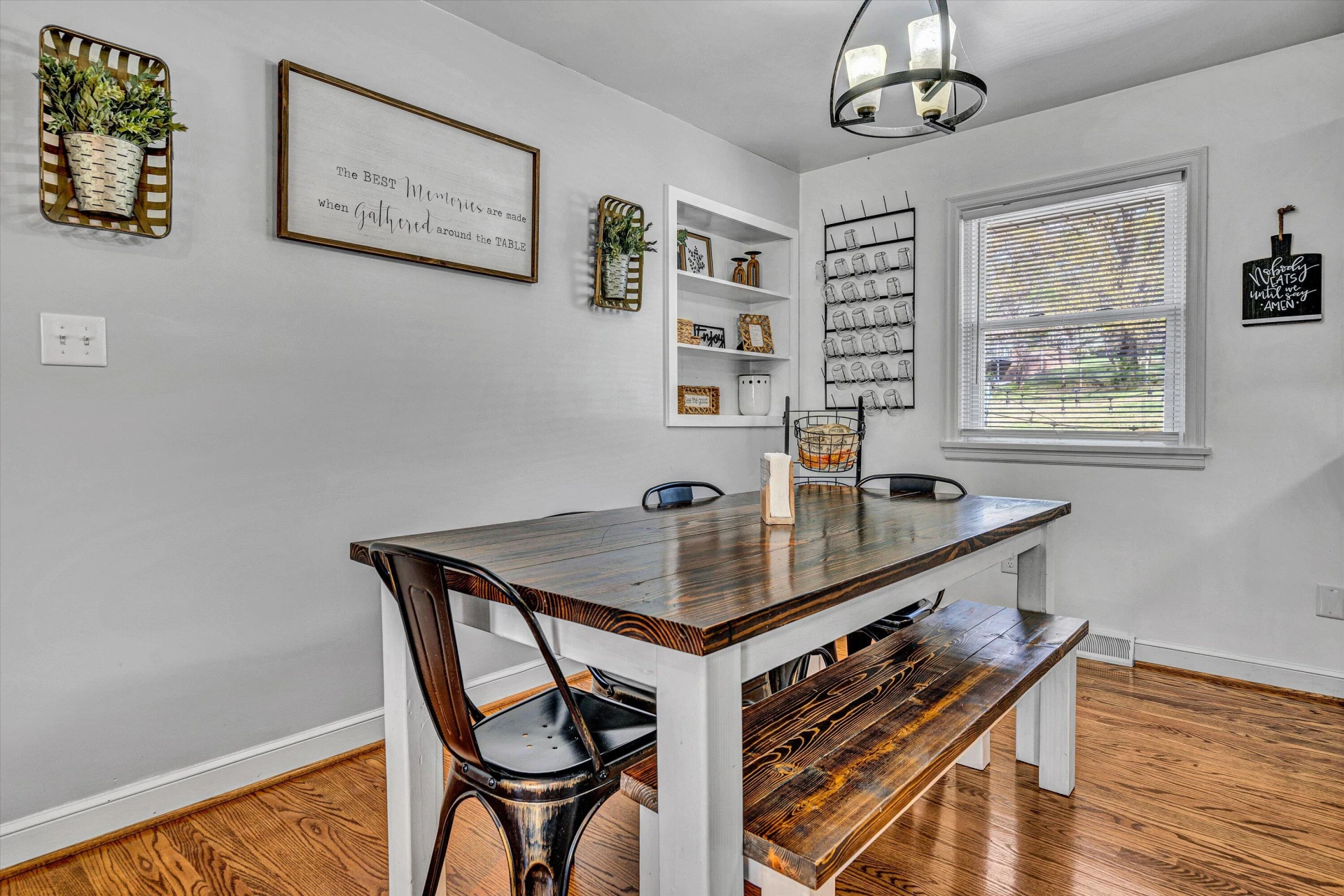 2747 Brogan CIR - Photo 10